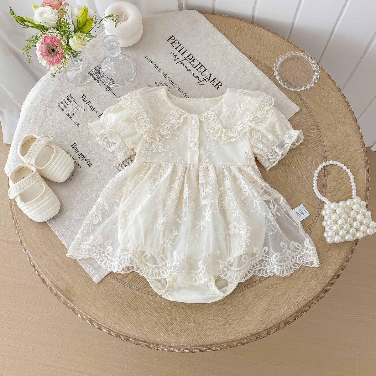 Baby Clothes Summer Lightweight Romper Lace Princess Dress Baby Girl Onesie for Full Moon and 100-Day Celebration